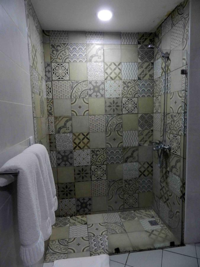 Mon Hotel Boutique Констанса Екстер'єр фото